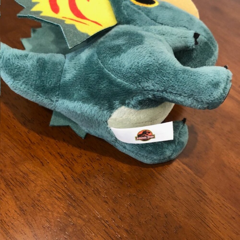 Jurassic World Small Dinosaur Plush Stuff Animal Pre-Owned. - Picture 12 of 16